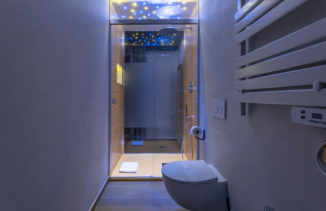 Luci Sul Mare -Boutique Rooms-1